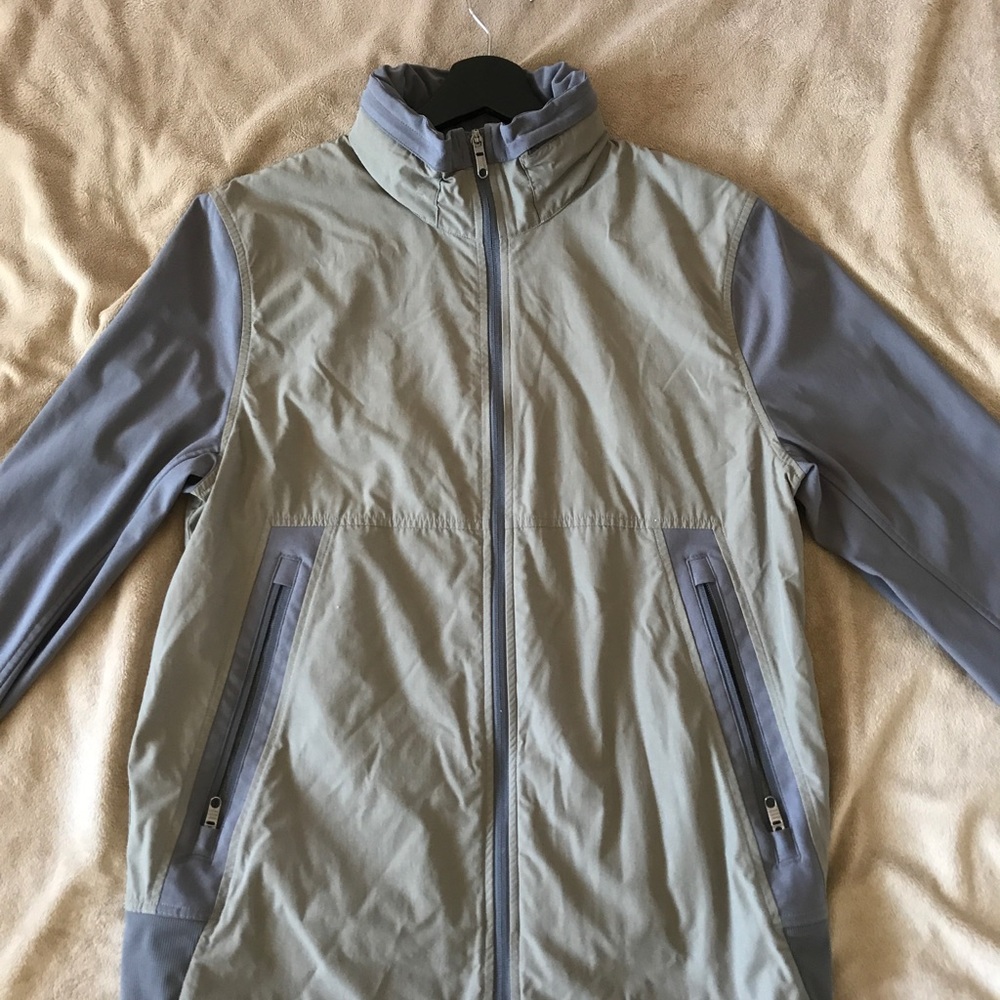 Lululemon windbreak ish jacket